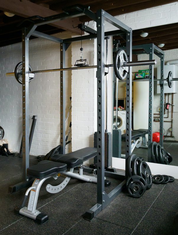 How Much Does a Fitness Smith Machine Bar Weigh? Sports Knowledge